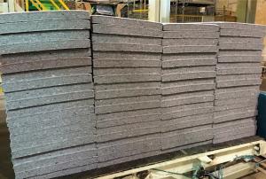 Paneles aislantes fabricados a partir de los residuos textiles no reutilizables Empresa KOOPERA